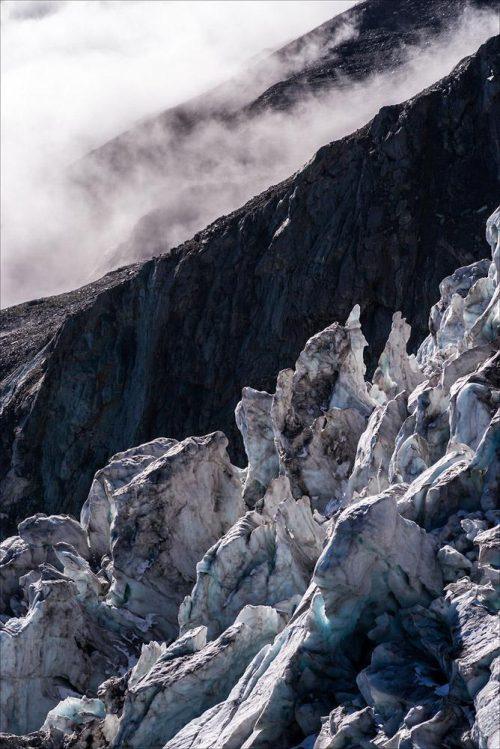 la glace et les nuages