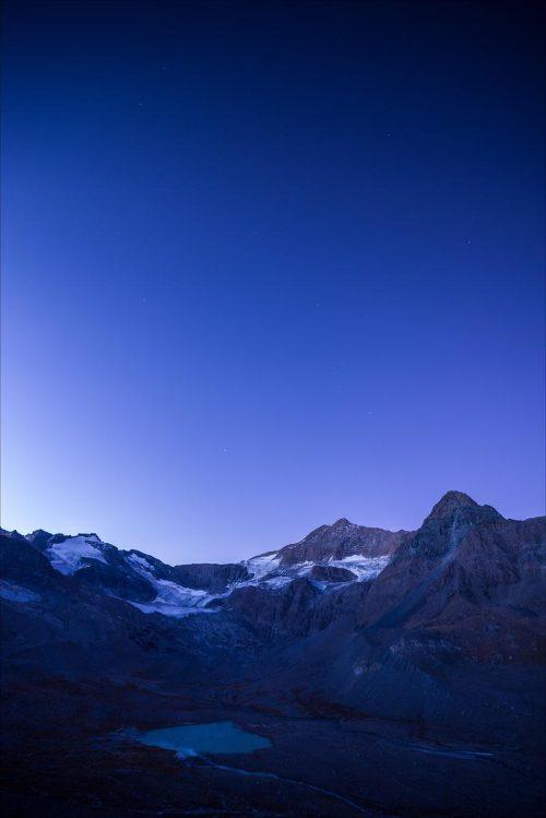 Le petit matin bleu